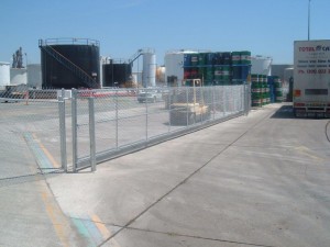 EAST COAST COMMERCIAL FENCING 576